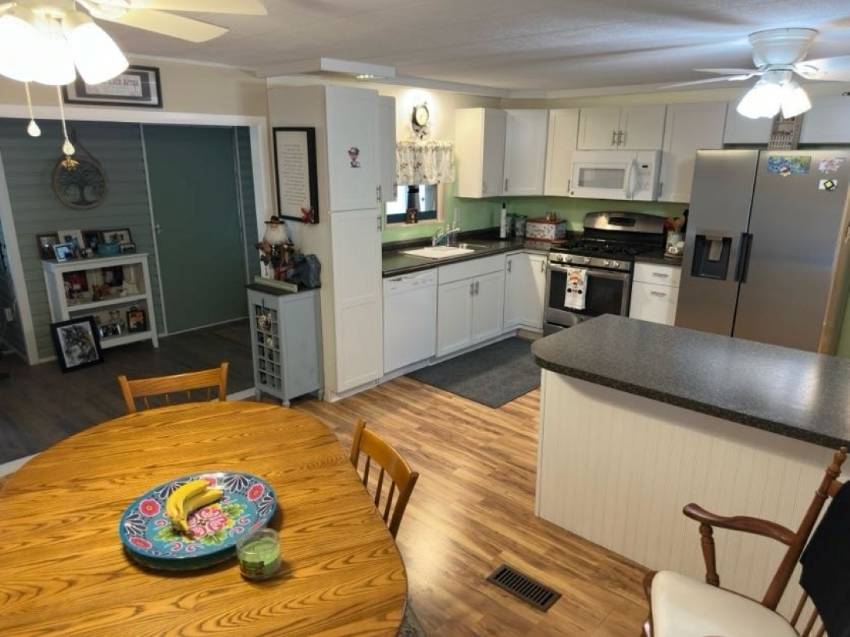 313 Oak Harbor Cp a Haines City, FL Mobile or Manufactured Home for Sale
